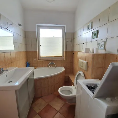 Studio W Dolnym Sopocie & Parking Apartamento *